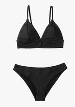 Laden Sie das Bild in den Galerie-Viewer.CUPSHE Army Green Solid Bikini Set Women Triangle