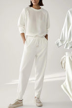 Load image into Gallery viewer, Withered England Simple Fashion O-neck Loose Winter Hoodies
