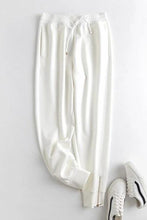 Load image into Gallery viewer, Withered England Simple Fashion O-neck Loose Winter Hoodies
