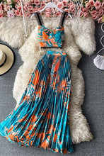 Load image into Gallery viewer, Bohemian Vacation Beach 2pcs Set Women Floral Printed Short Strapless
